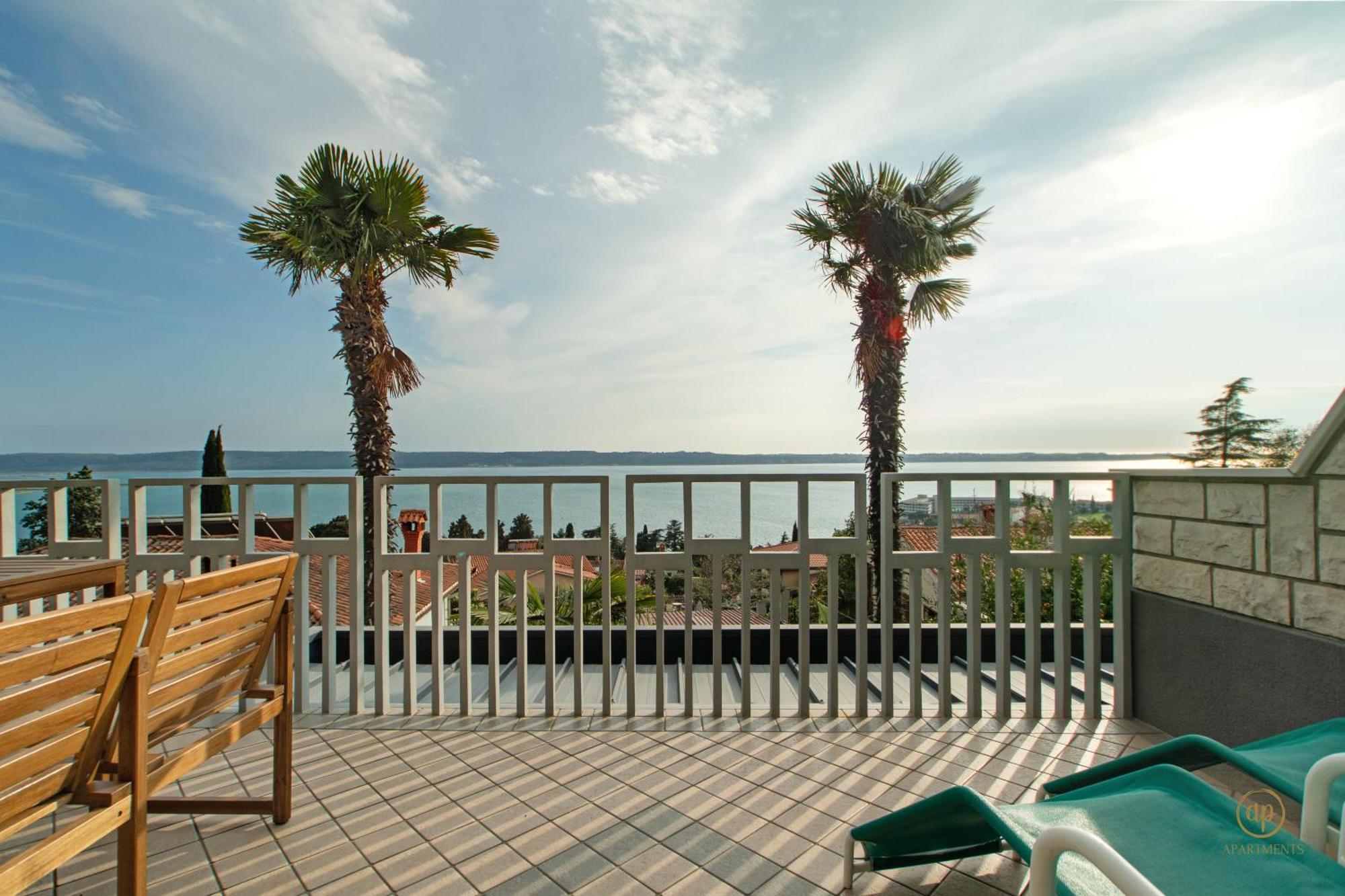 Aria Superior Apartment, Seaview & Wellness Порторож Экстерьер фото